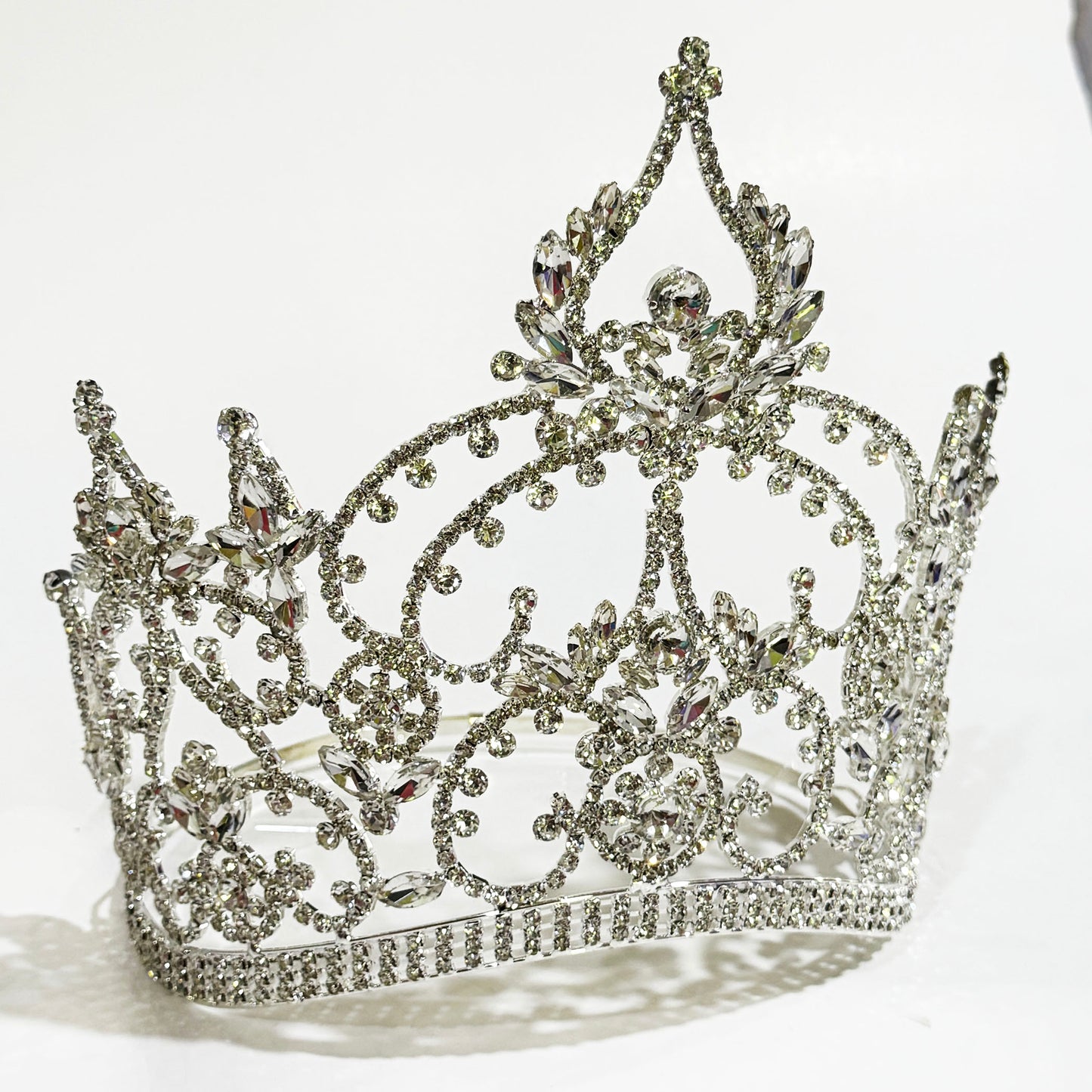 Corona de reina para señorita