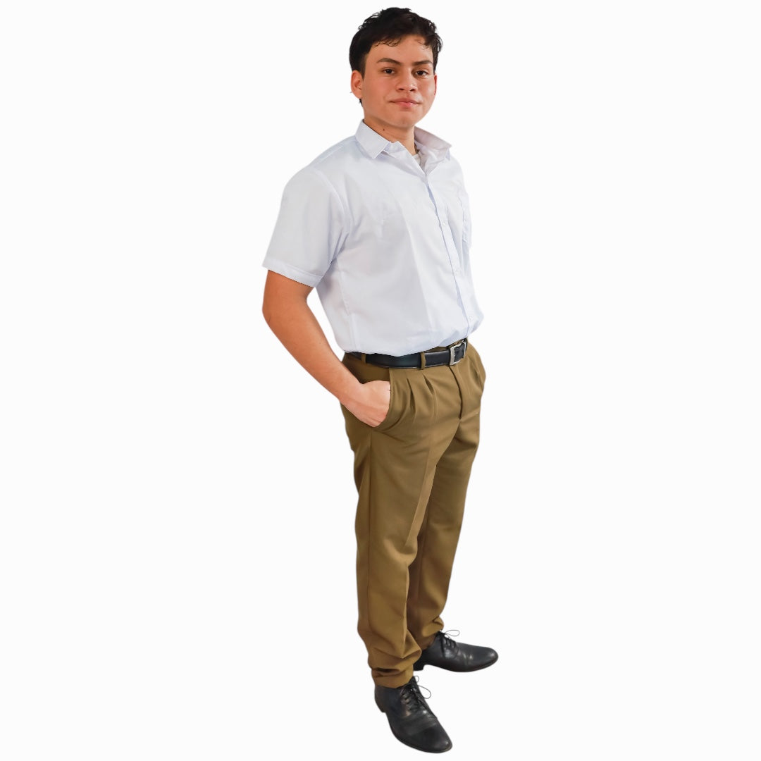 Uniforme escolar de camisa y pantalon para joven