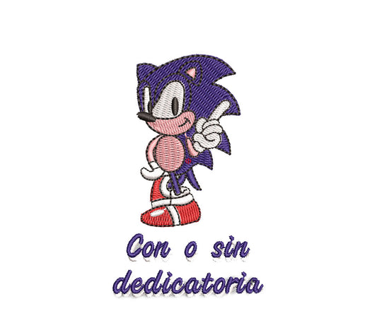 Camiseta con logo bordado personalizado