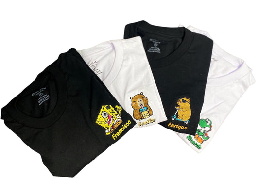 Camiseta con logo bordado personalizado